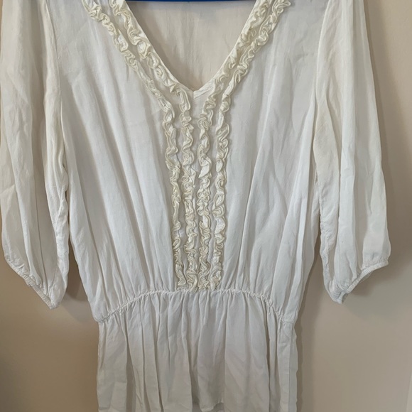 Bee Stitched ivory sheer pheasant blouse size L - Picture 2 of 2